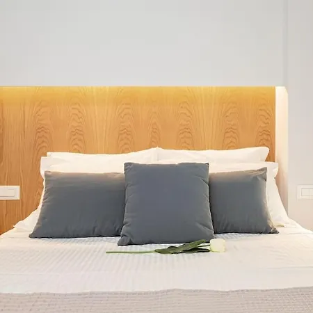 Brand New Lovely Lux 2 Bedroom Apt,balcony,parking